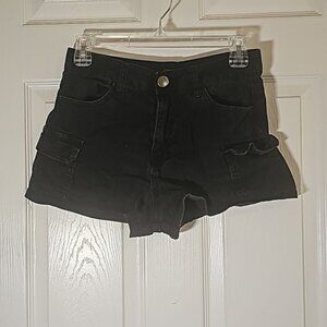 Forever 21 Black Cargo Style Shorts Size S, 26 inch waist